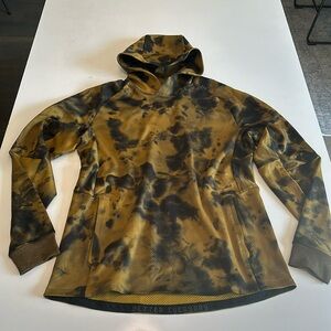 Textured tech hoodie spray dye